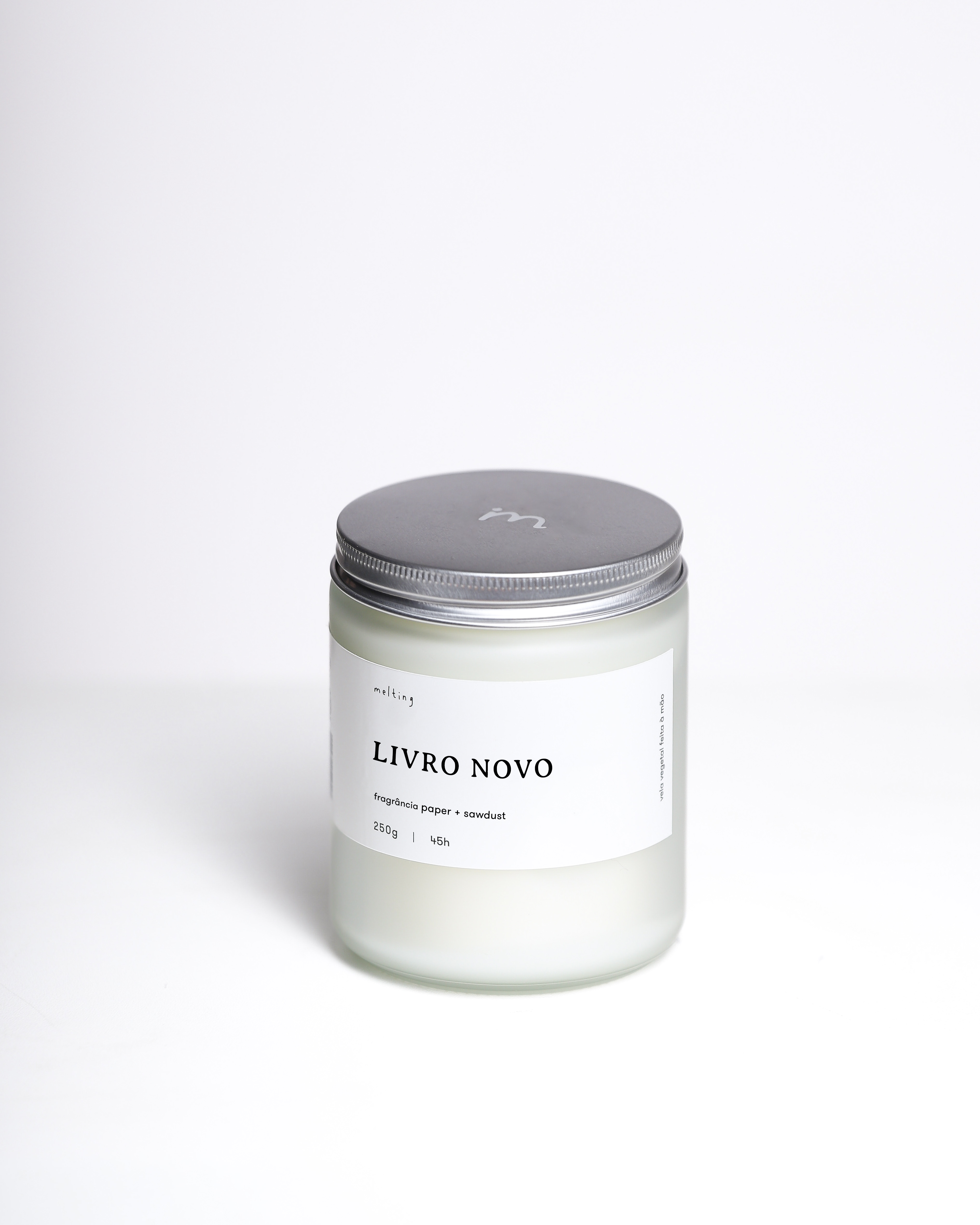 Livro novo | Paper + Sawdust