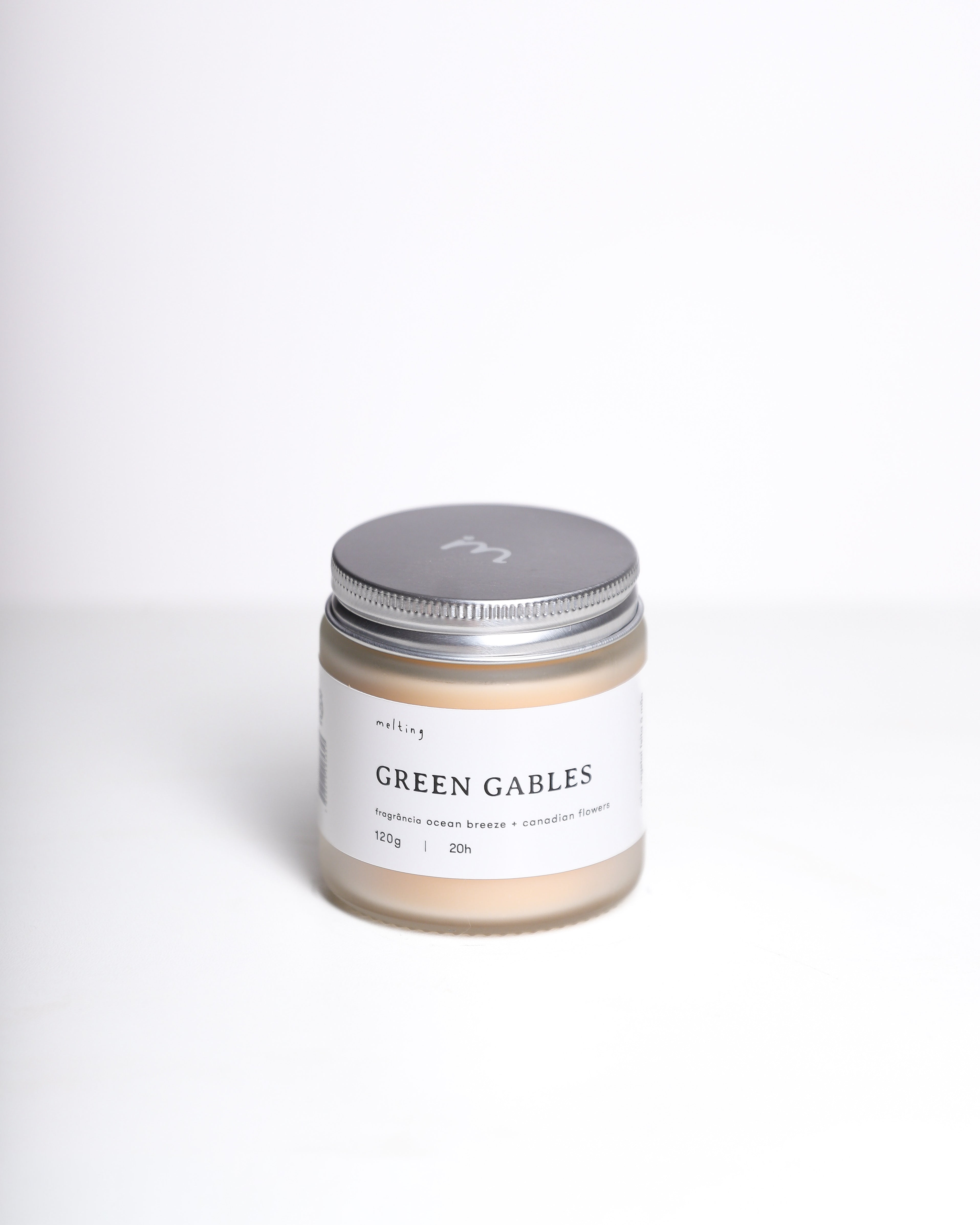 Green Gables | Ocean breeze + Canadian flowers