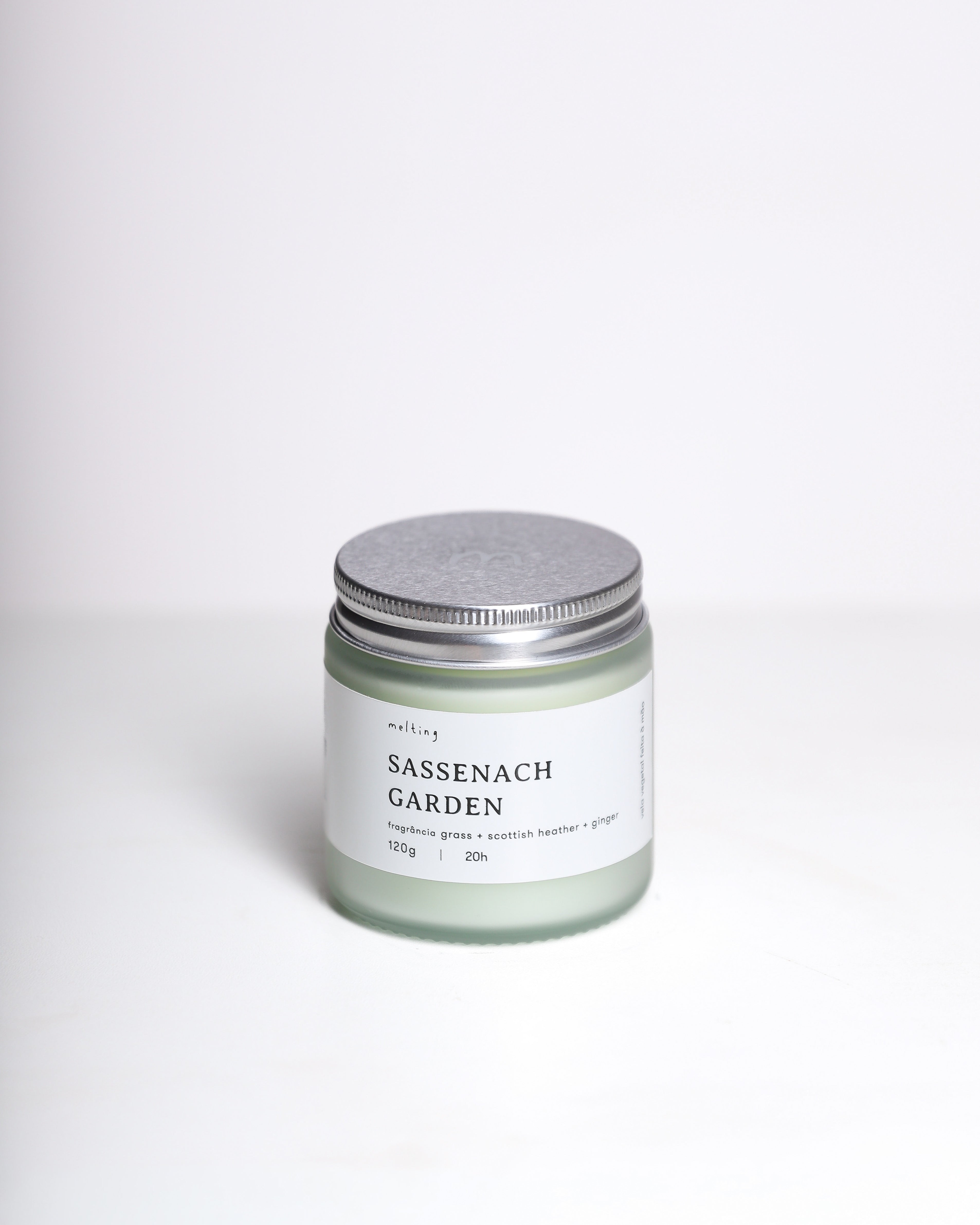 Sassenach Garden | Grass + Scottish heather + Ginger